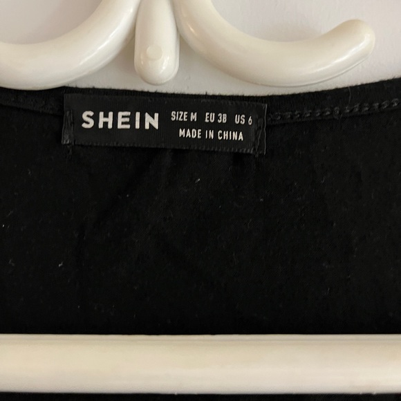 SHEIN Black Crop Shirt with Tie and Buttons - Picture 2 of 3